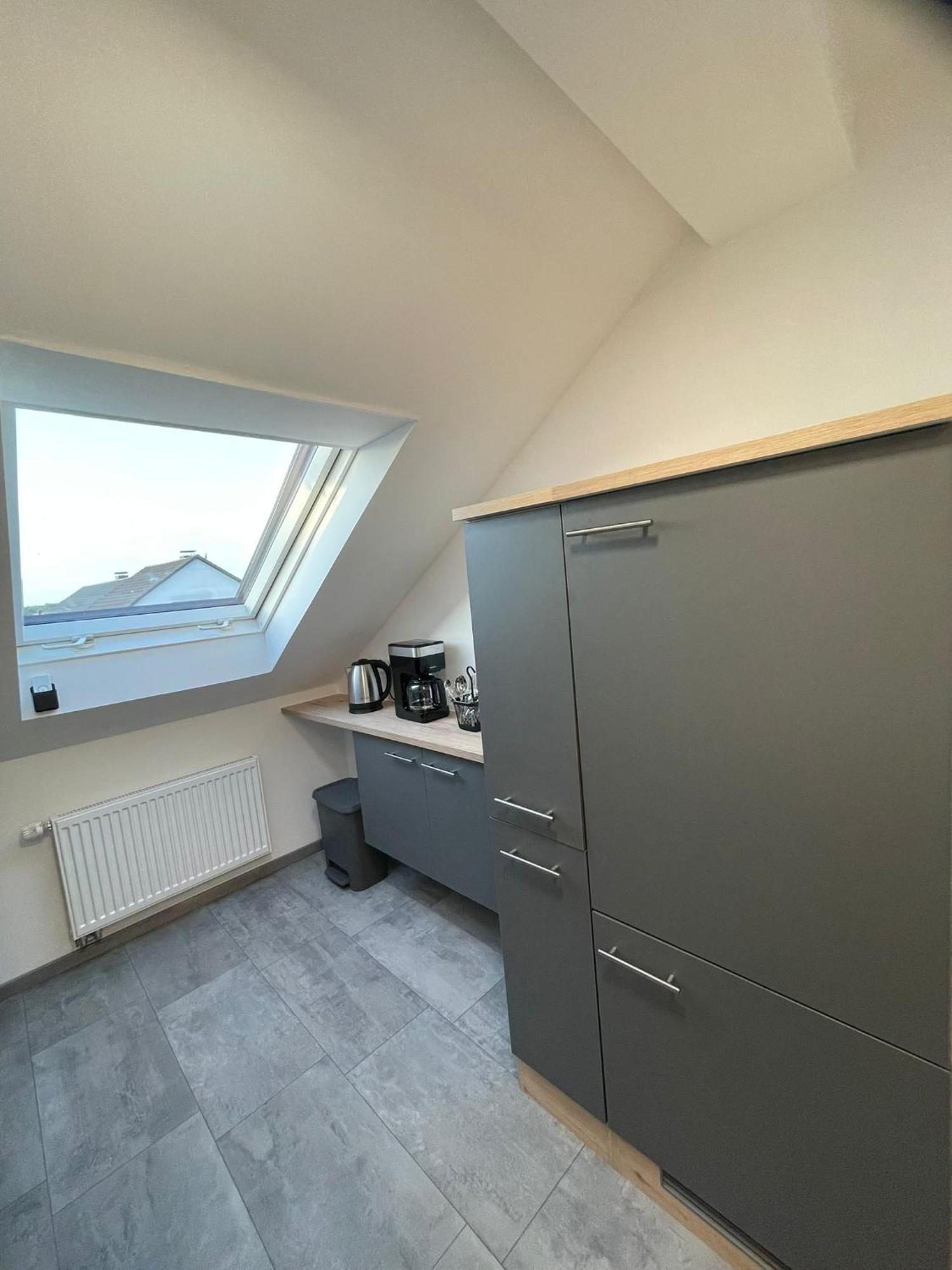 Messe- Und Ferienwohnung Feucht Extérieur photo