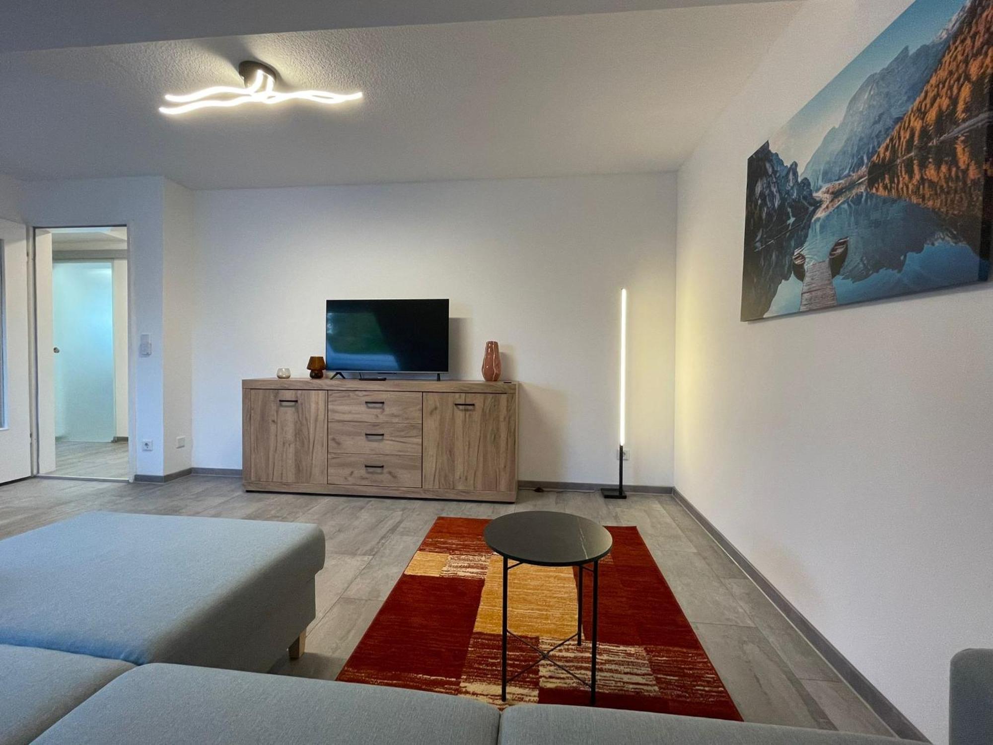 Messe- Und Ferienwohnung Feucht Extérieur photo